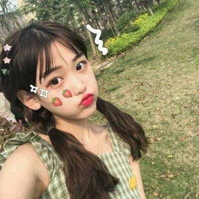 夏日假期玫瑰花海报