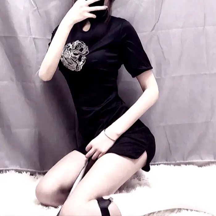 咖啡鲜肉海报